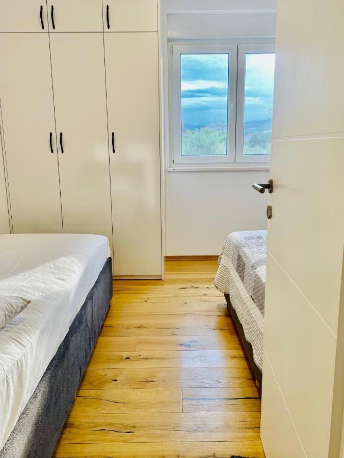 Alida Valli Apartment Kaštela Zewnętrze zdjęcie