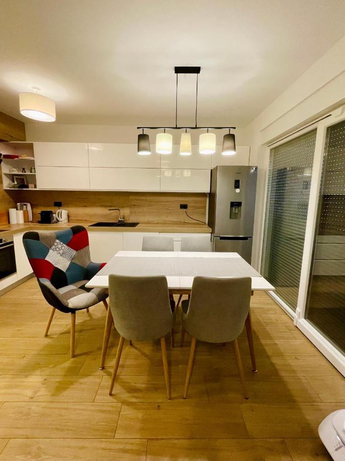 Alida Valli Apartment Kaštela Zewnętrze zdjęcie